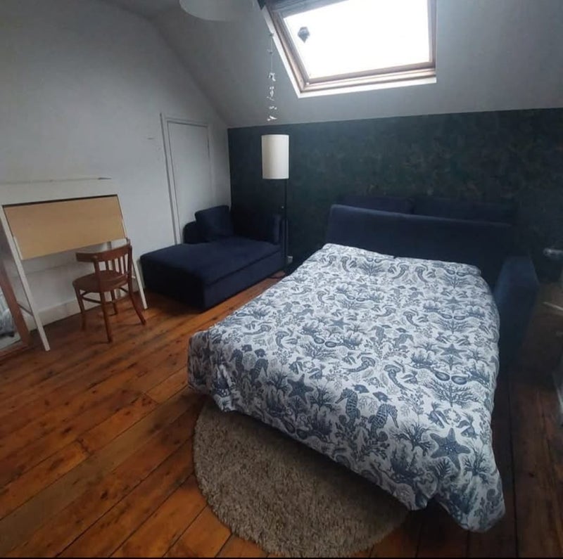 Room Sandringham Road in Greater London