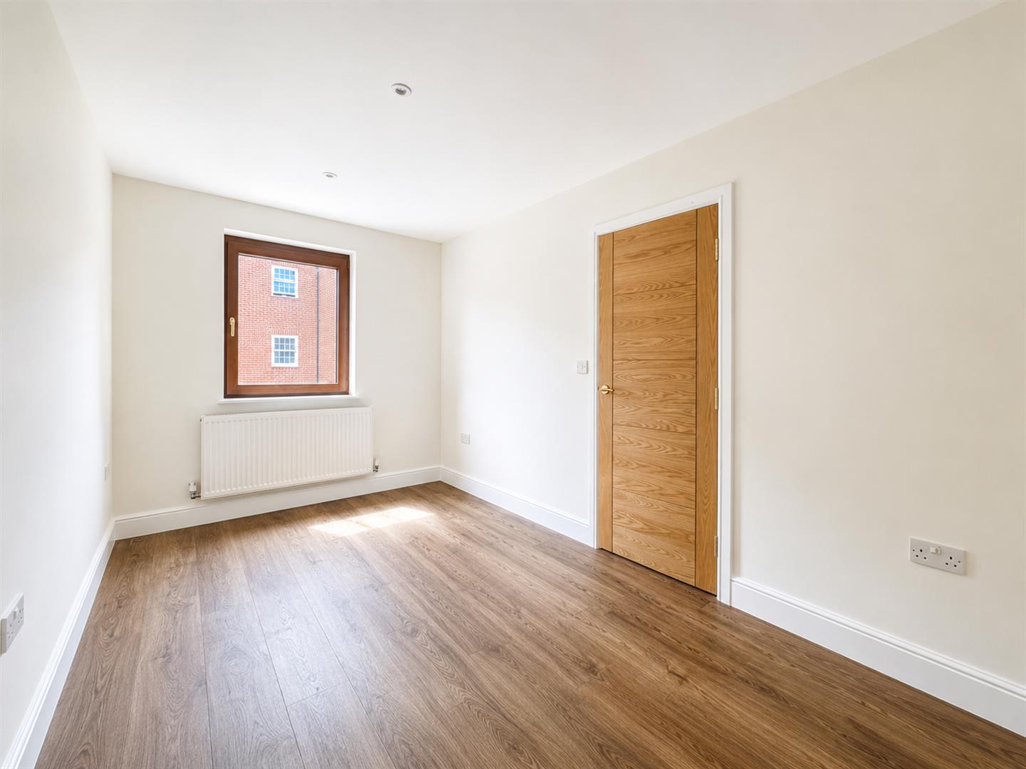Flat Westminster Close in Hart