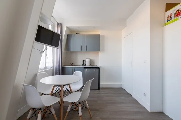 Flat Avenue des Ternes in Paris