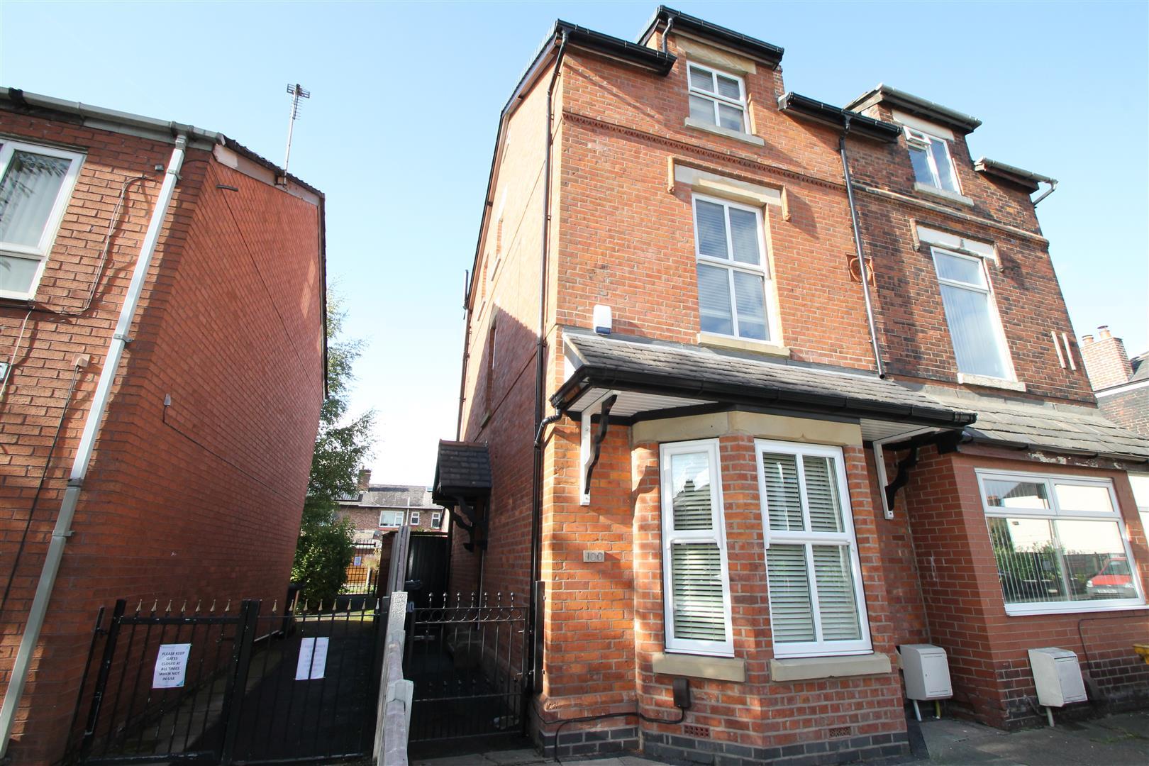 House Hamilton Street in Salford