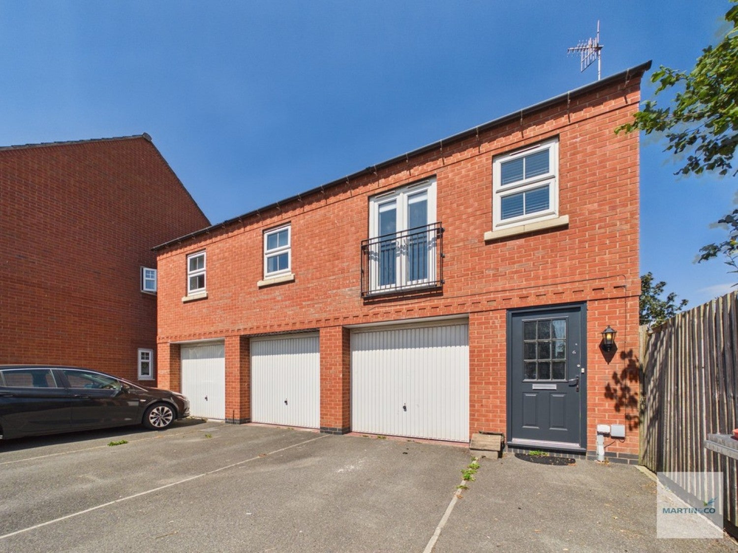 House Kenbrook Road in Ashfield