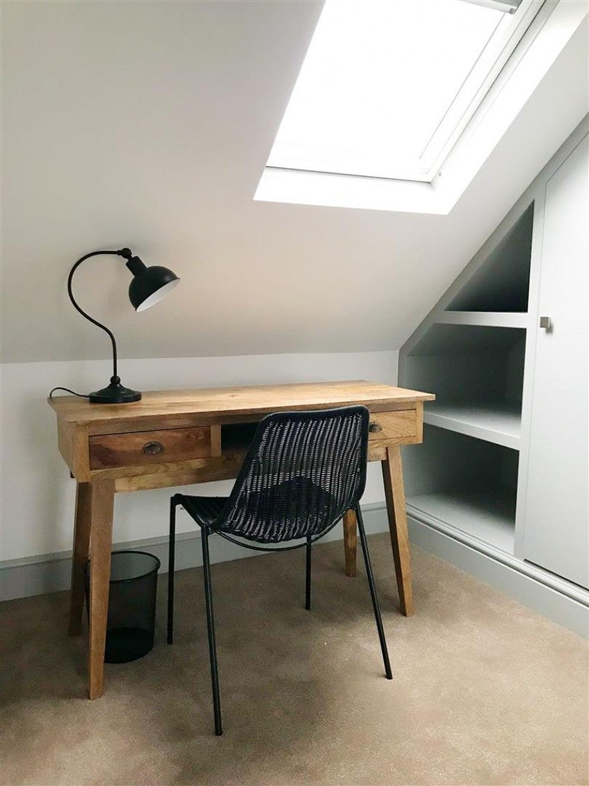 Room Vastern Road in Reading