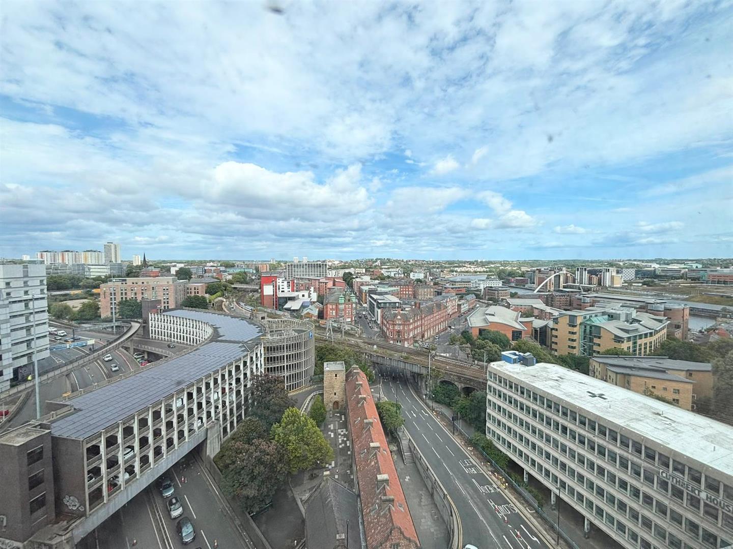 Flat St James' Boulevard in Newcastle upon Tyne