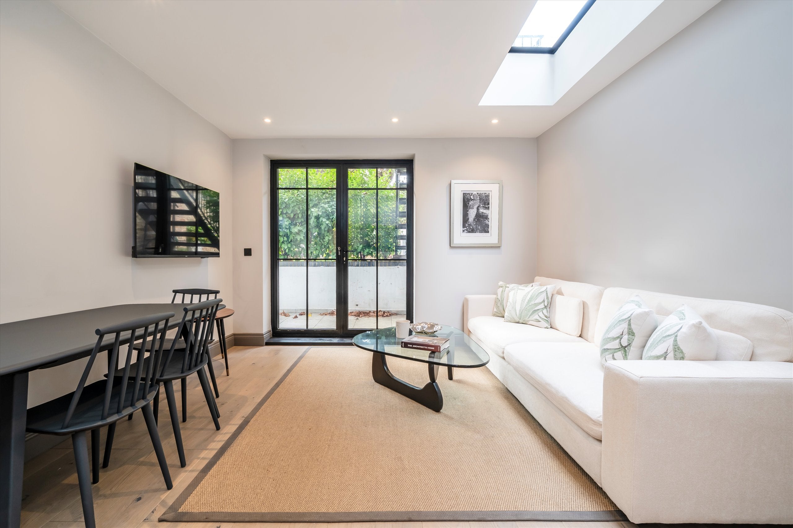 Flat St Anns Villas in Greater London