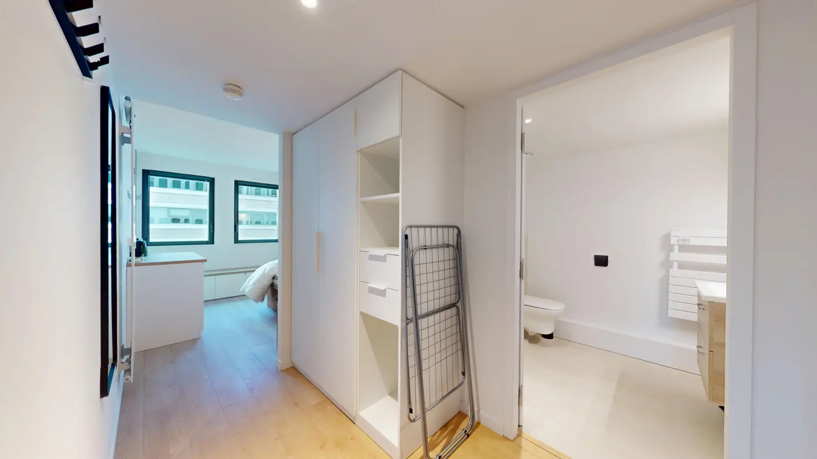 Room Rue Cambronne in Paris