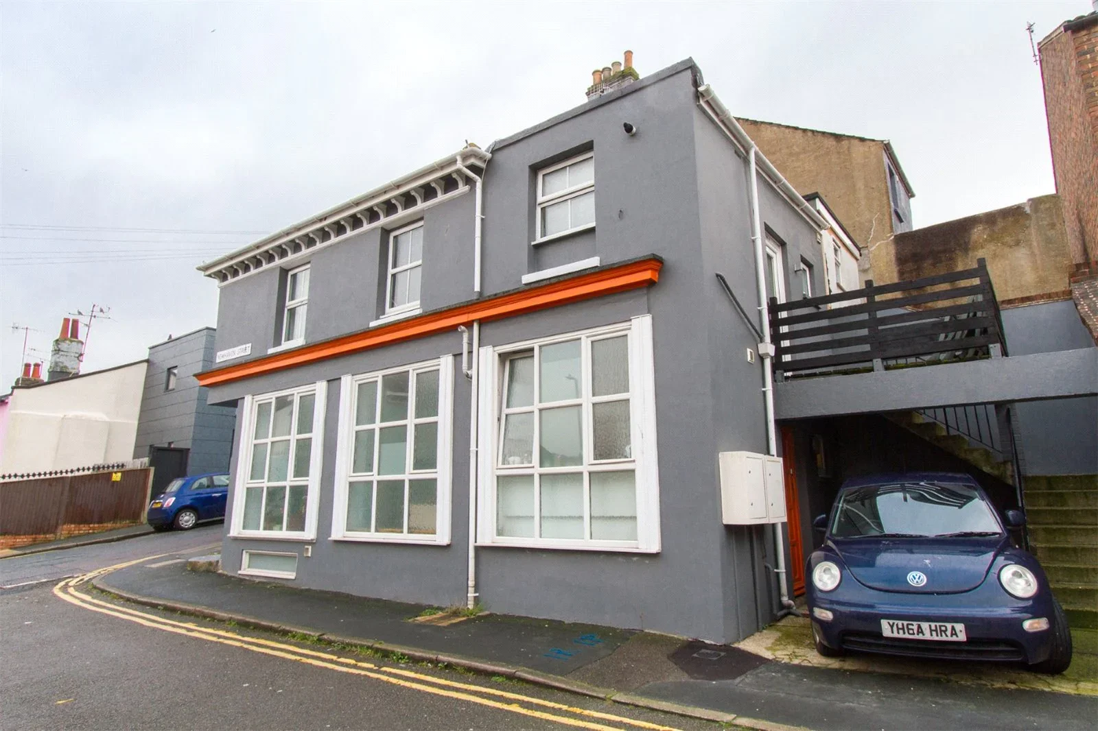 Flat Tamplin Terrace in Brighton