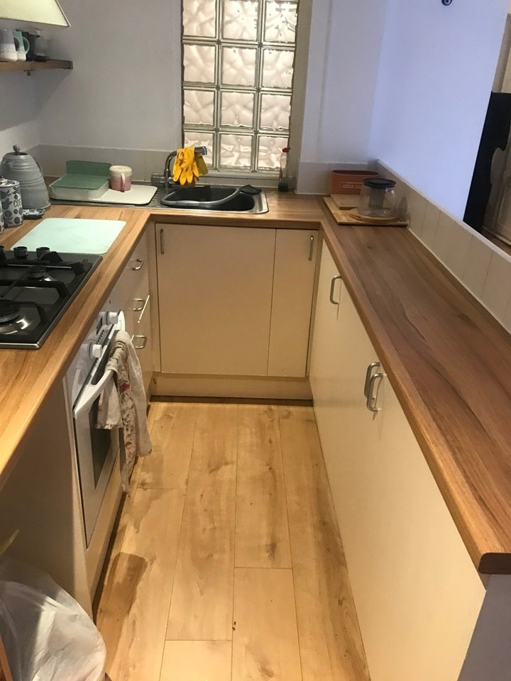 Flat Battersea Rise in Greater London