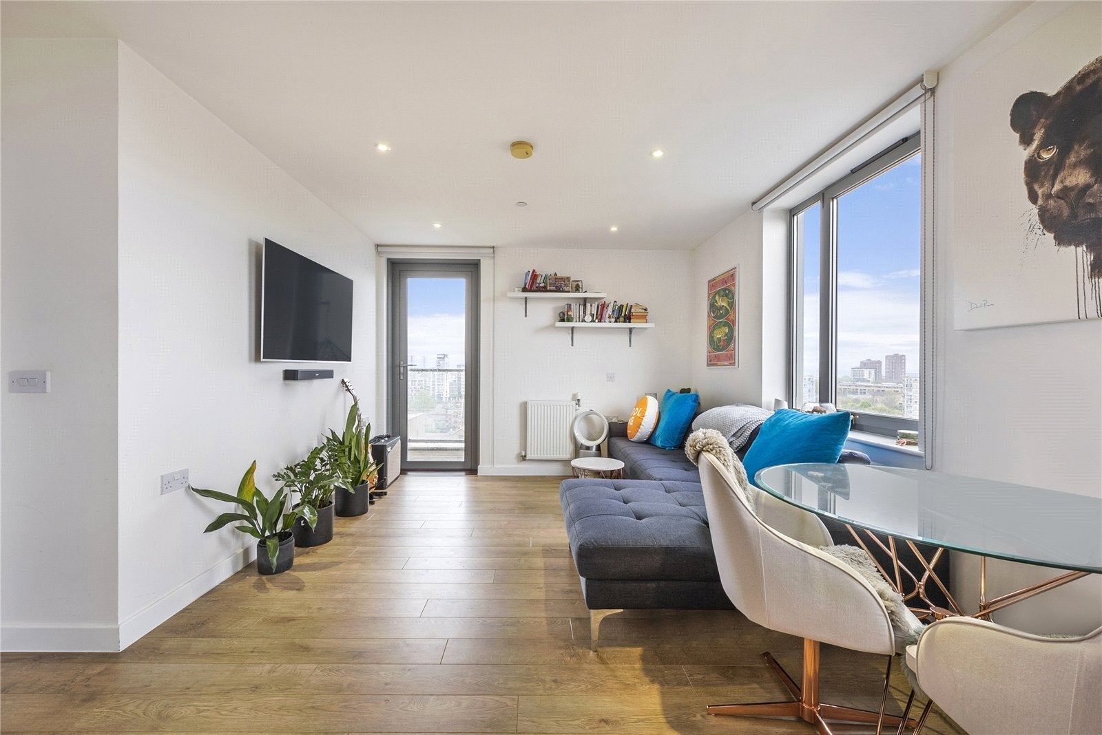 Flat New Festival Avenue in Greater London