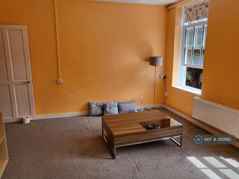 Flat Mill Row in Greater London