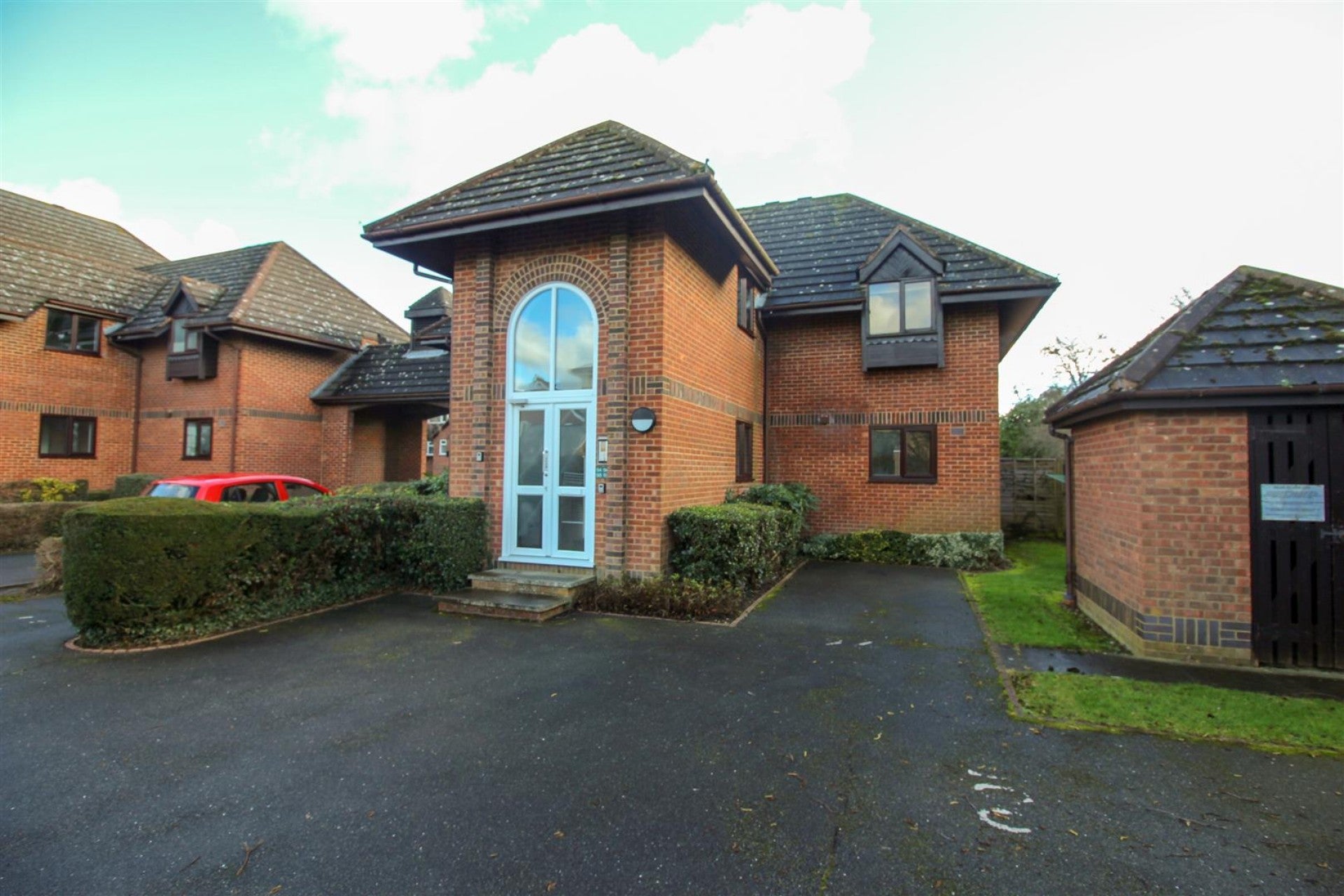 Flat Ladywell Prospect in Epping Forest