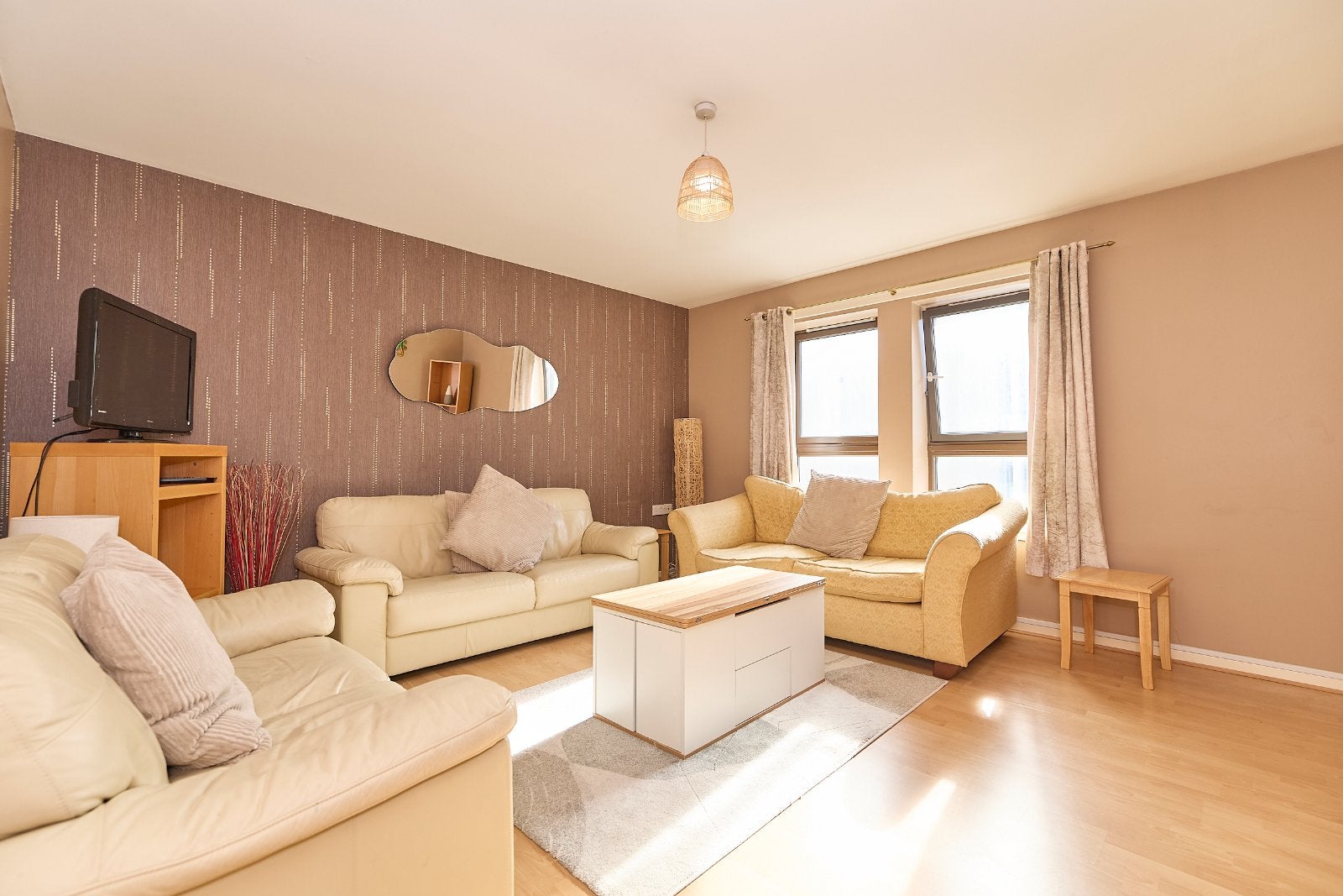 Flat Ardarroch Close in Aberdeen City