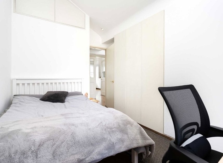 Flat Moorhouse Road in City of Westminster