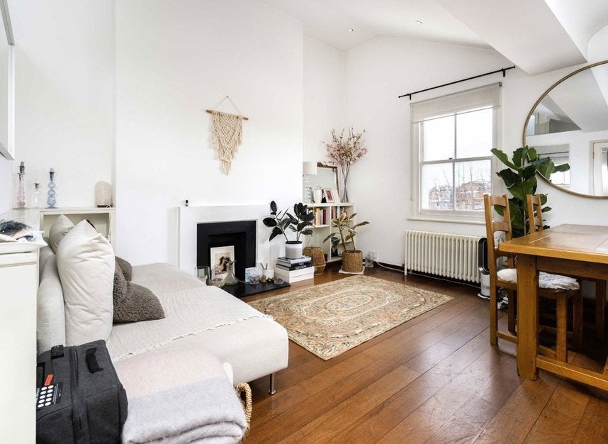 Flat Moorhouse Road in City of Westminster