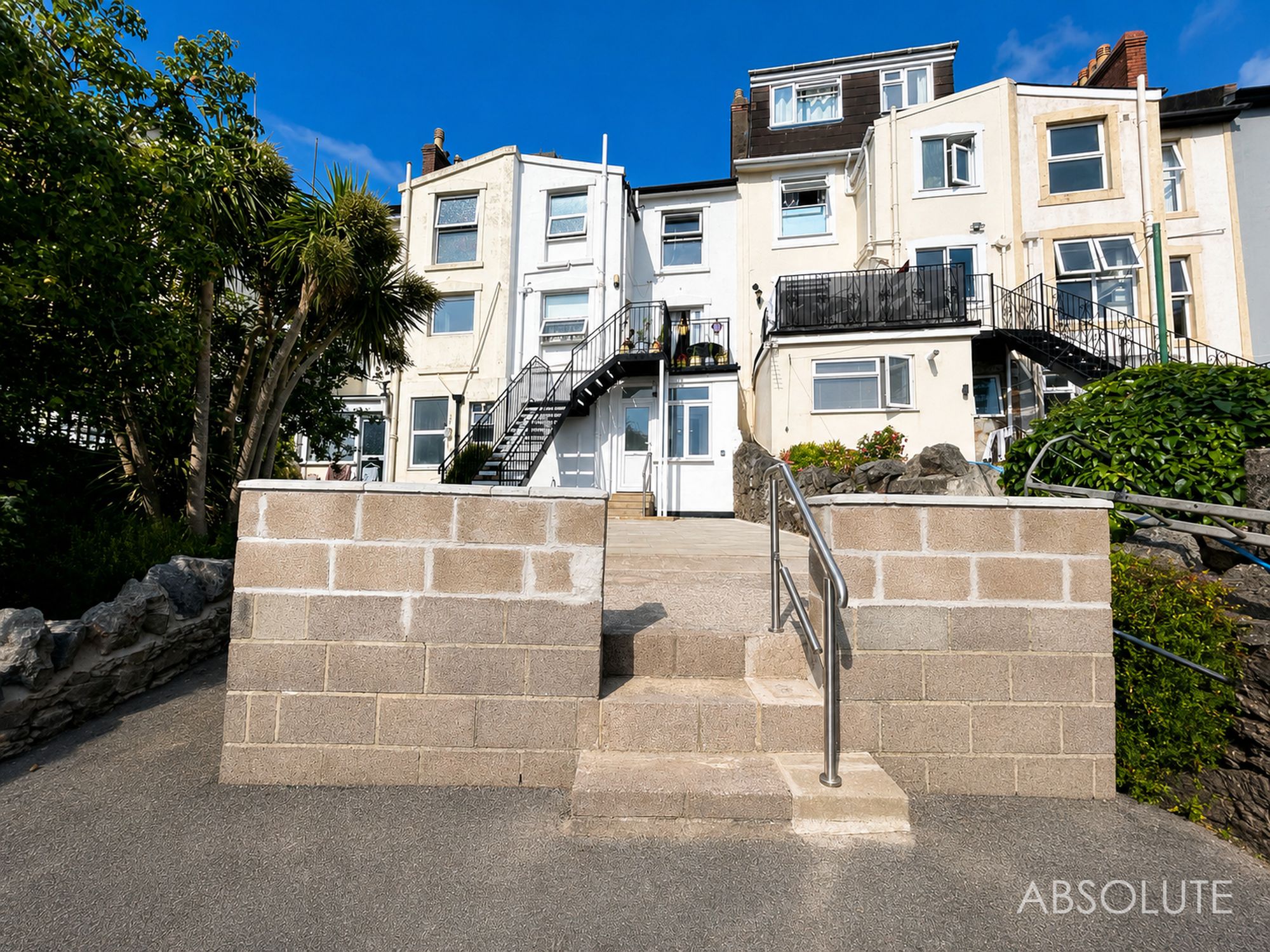 Flat Lower Shirburn Road in Torquay