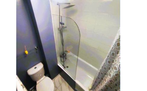 Room Pelham Road in Greater London