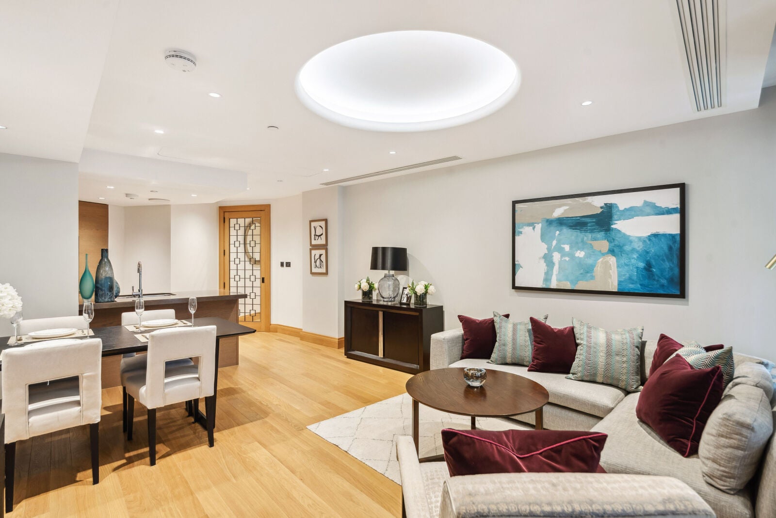 Flat John Islip Street in City of Westminster