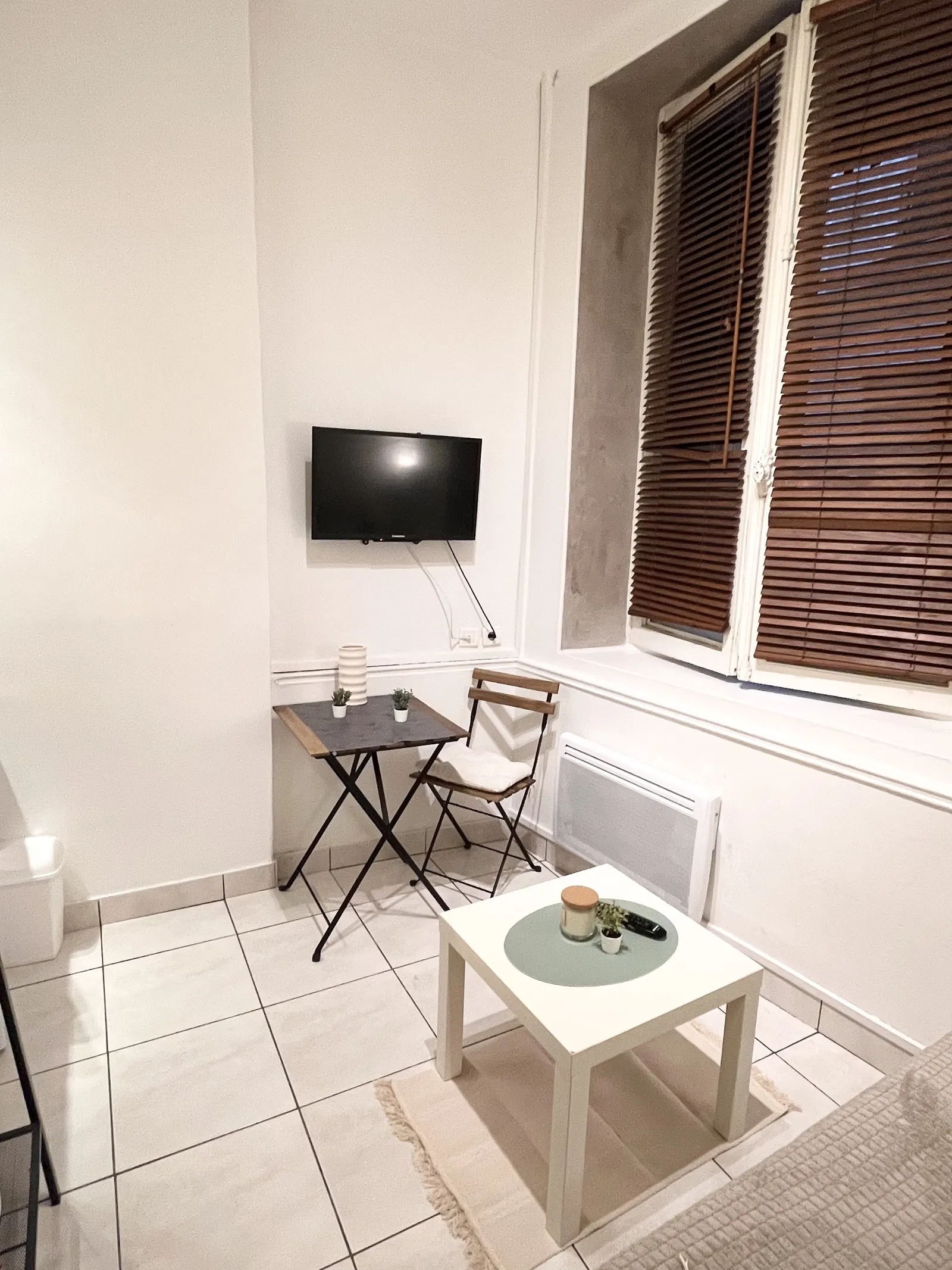 Chambre Rue Robert Caumont à Bordeaux
