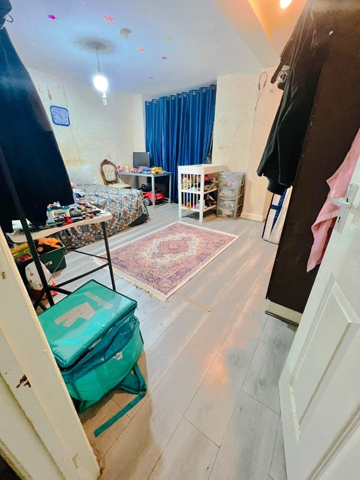 Flat Northbrook Road in Greater London