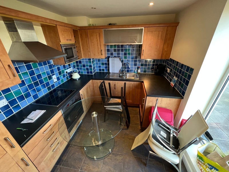 Room Rotherhithe Street in Greater London