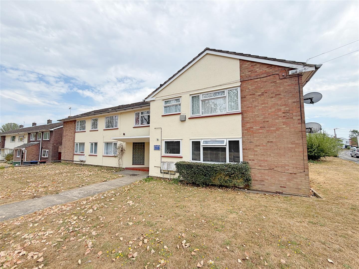 Flat Churchill Road in Braintree