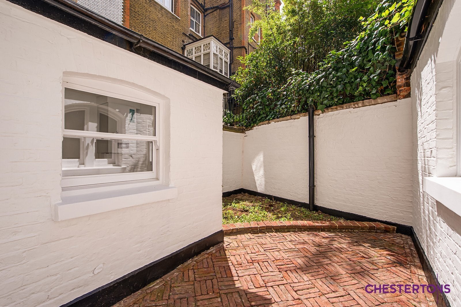 Flat Cadogan Gardens in Greater London
