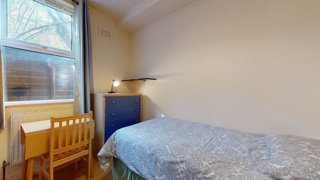 Room Anson Road in Greater London