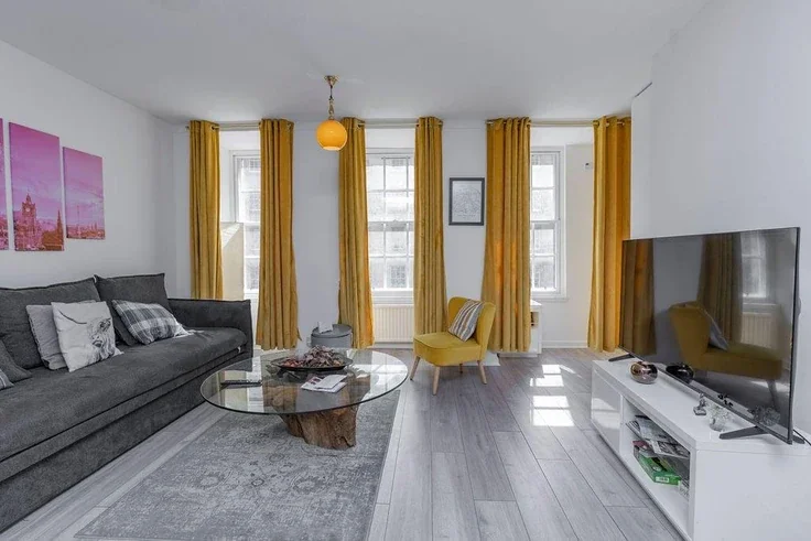 Flat Fleshmarket Close in City of Edinburgh