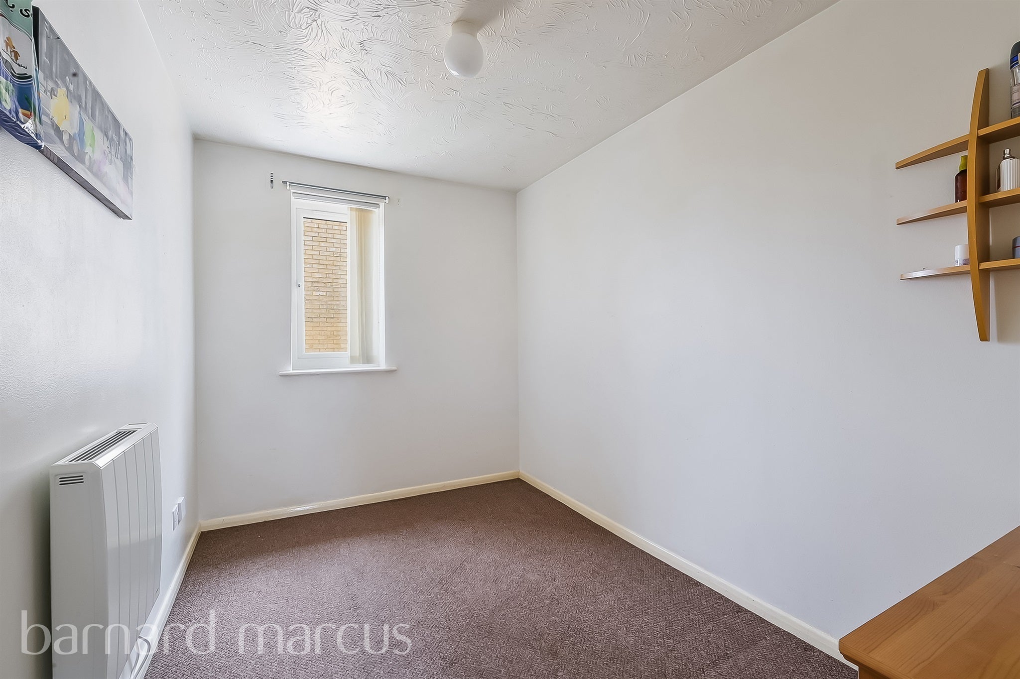 Flat Redford Close in Greater London