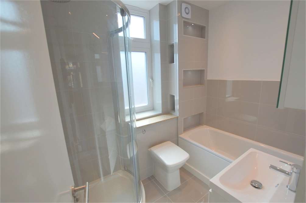 Flat Kent Road in Dartford