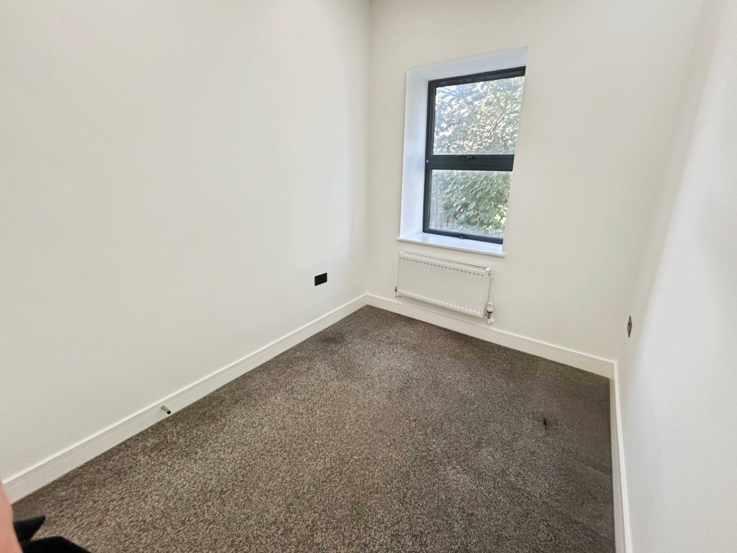 Flat Sandgate Esplanade in Folkestone and Hythe District