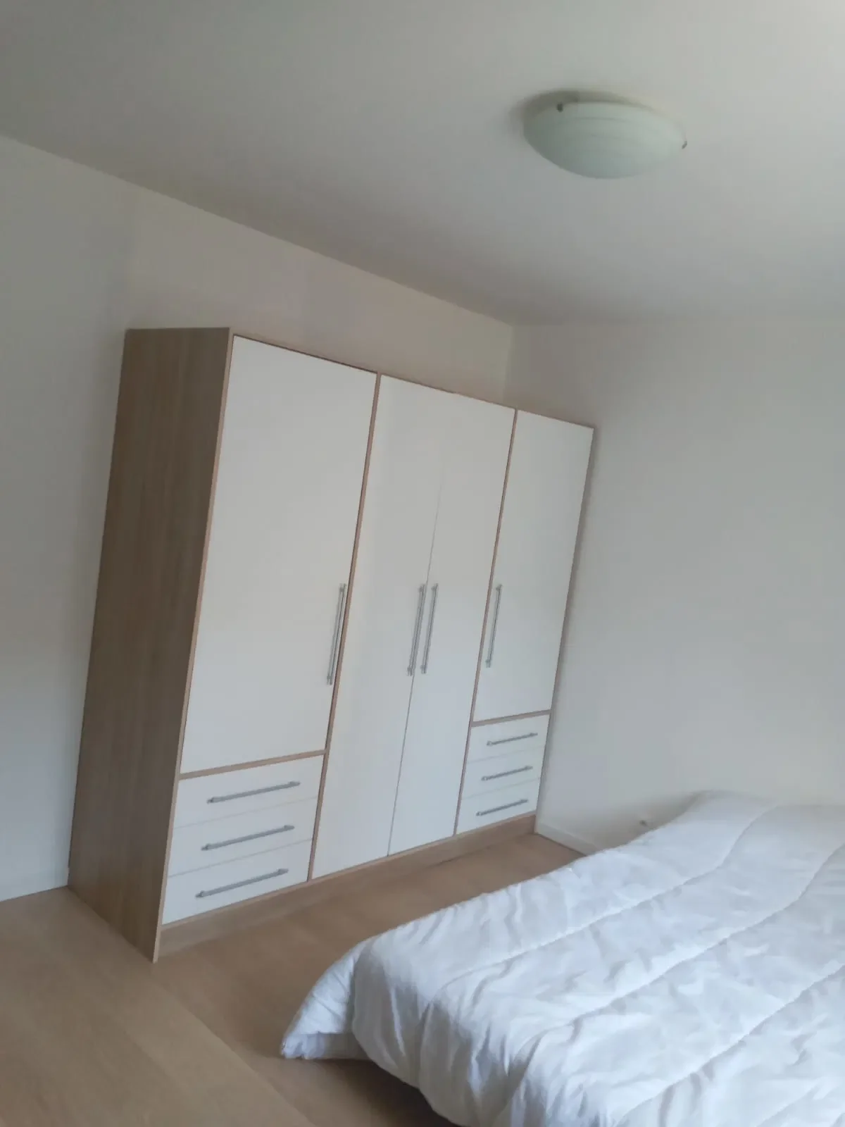Chambre Boulevard Montesquieu à Roubaix