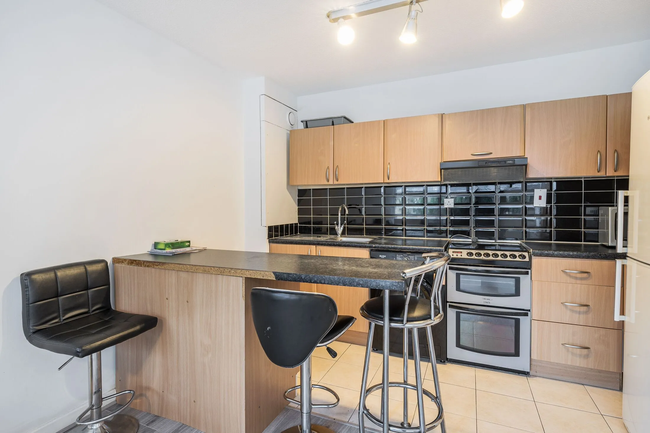 Flat Smithwood Close in Greater London