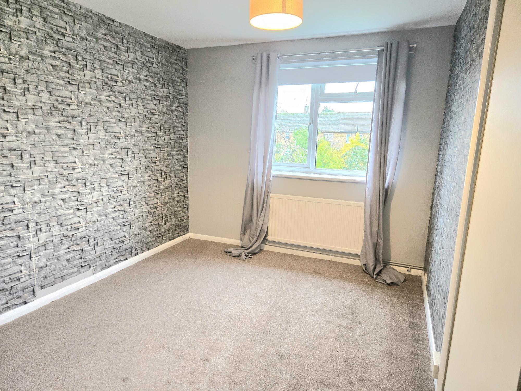 Flat Brashfield Road in Cherwell District