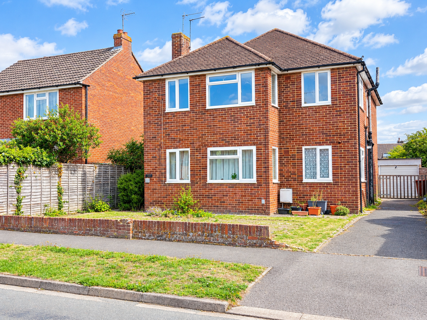 Flat Brashfield Road in Cherwell District