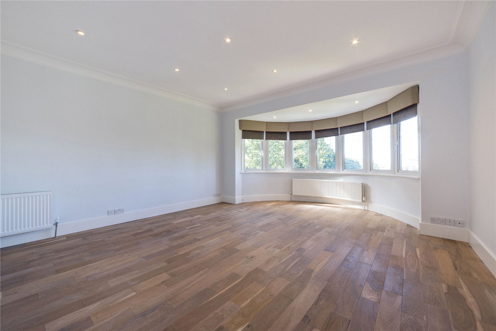 Flat West Heath Road in Greater London