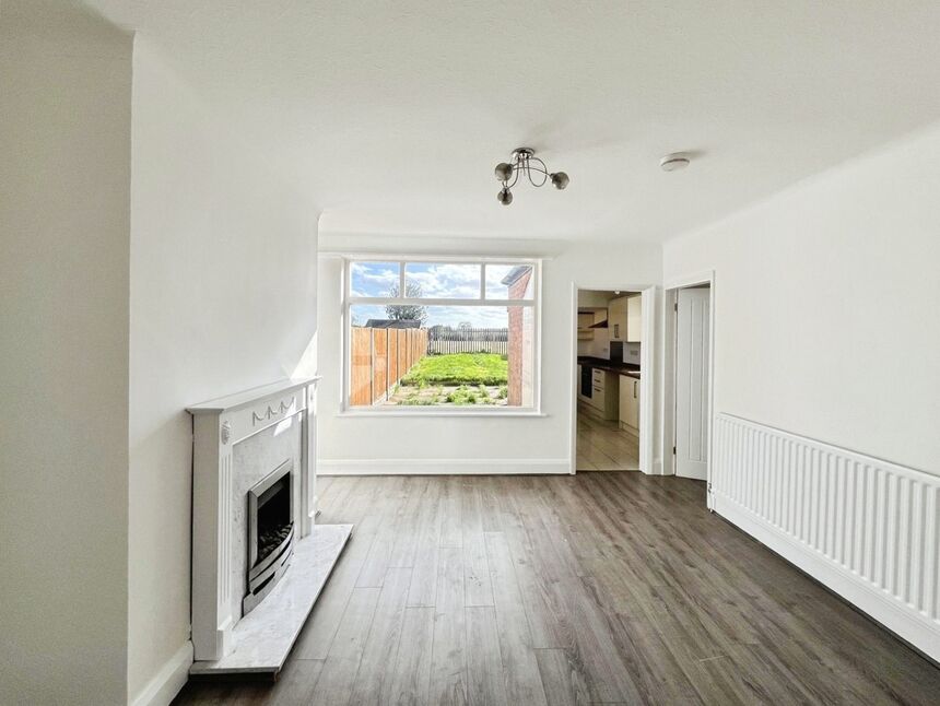 House Navigation Close in Nuneaton and Bedworth