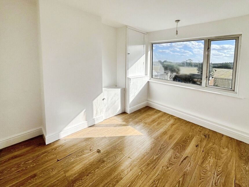 House Navigation Close in Nuneaton and Bedworth