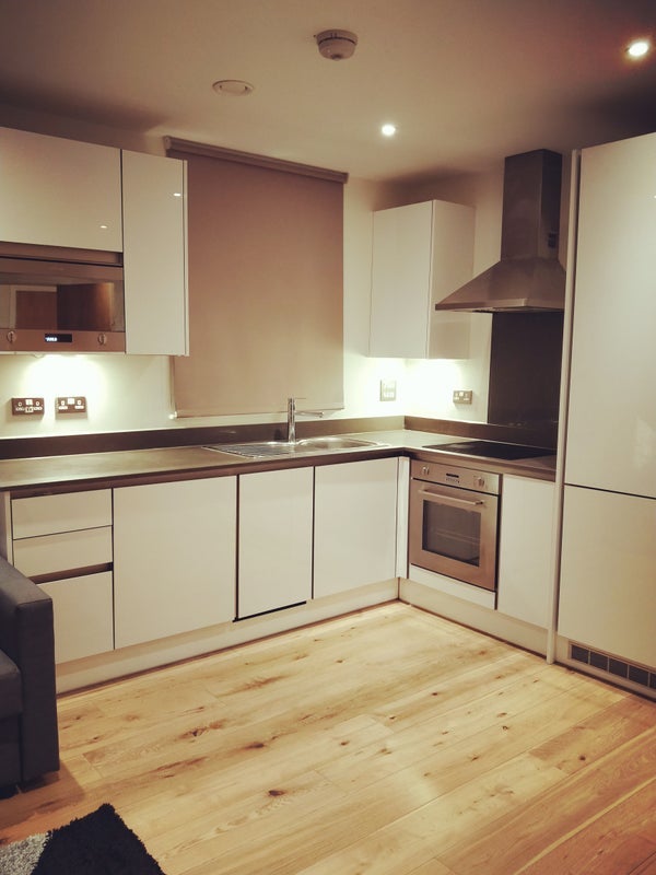 Room Jude Street in Greater London
