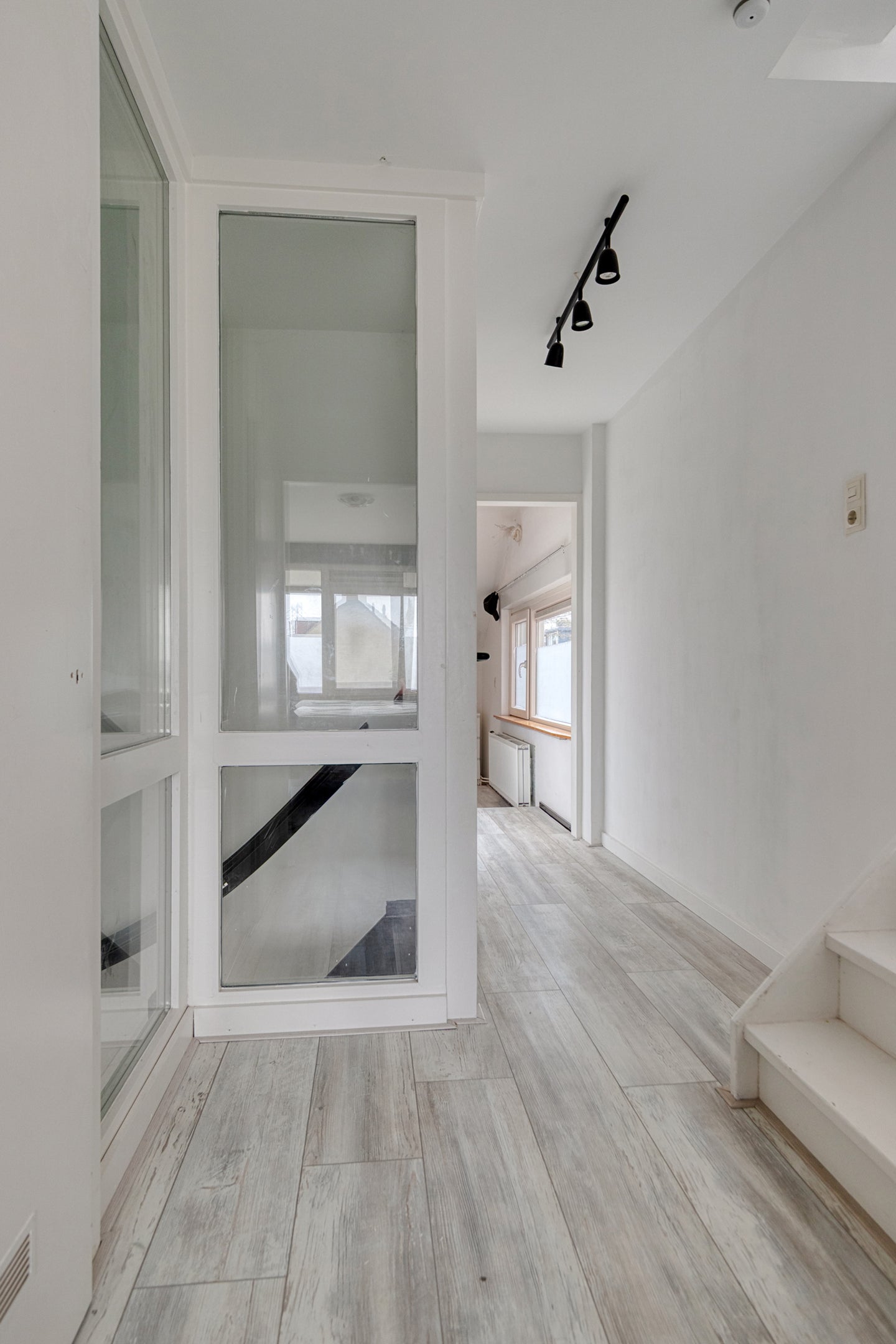 Tussenwoning te koop: Lijsterhof 8, Ouderkerk Aan Den Ijssel
