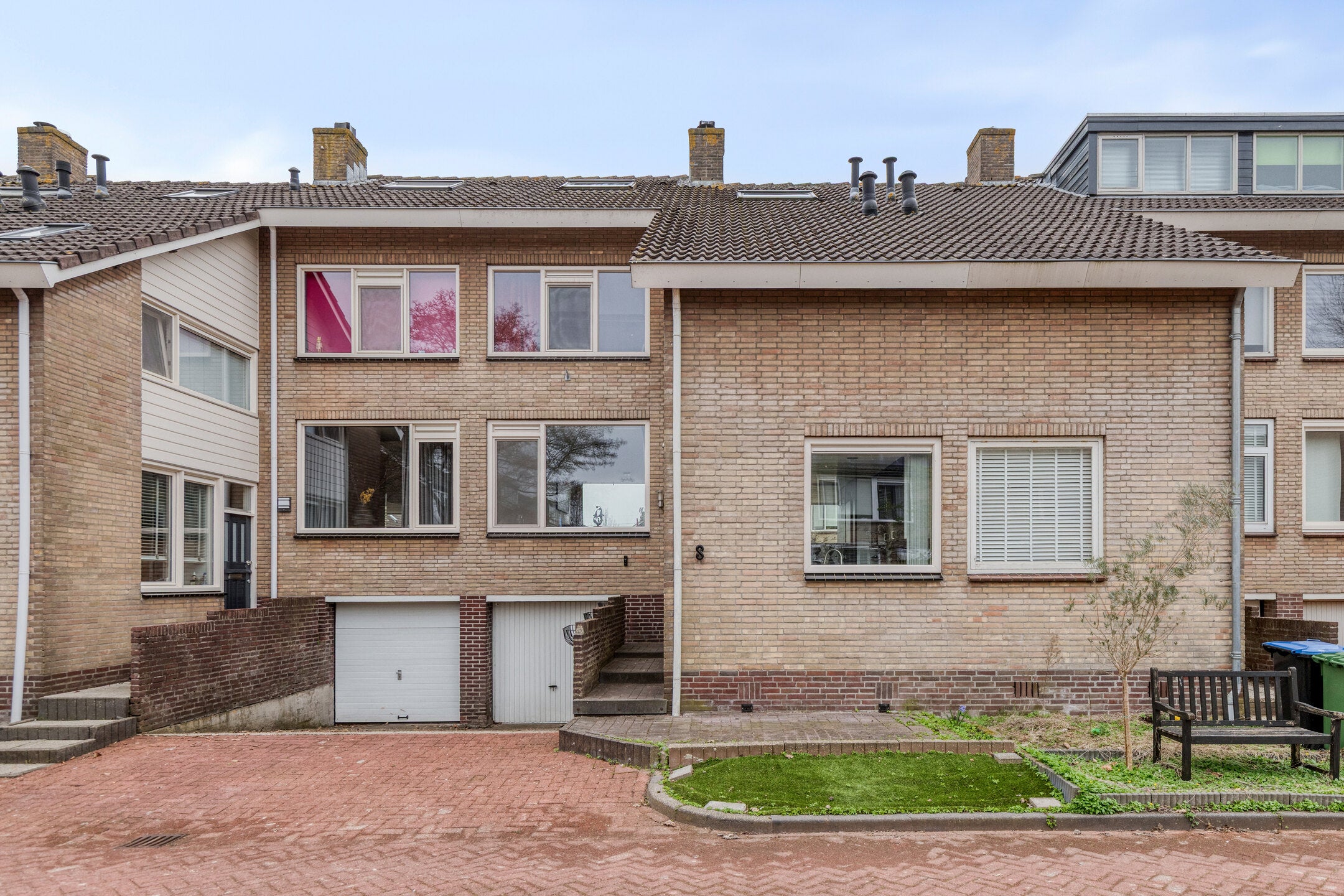 Tussenwoning te koop: Lijsterhof 8, Ouderkerk Aan Den Ijssel