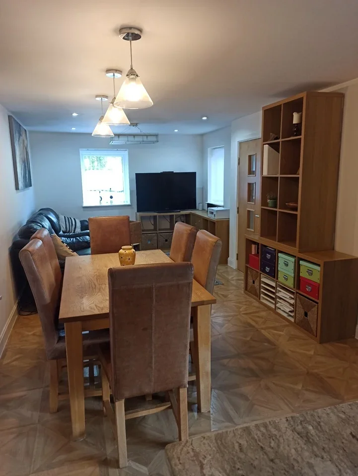 Room Pershore Road South in Birmingham