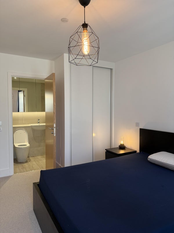 Room Stroudley Walk in Greater London