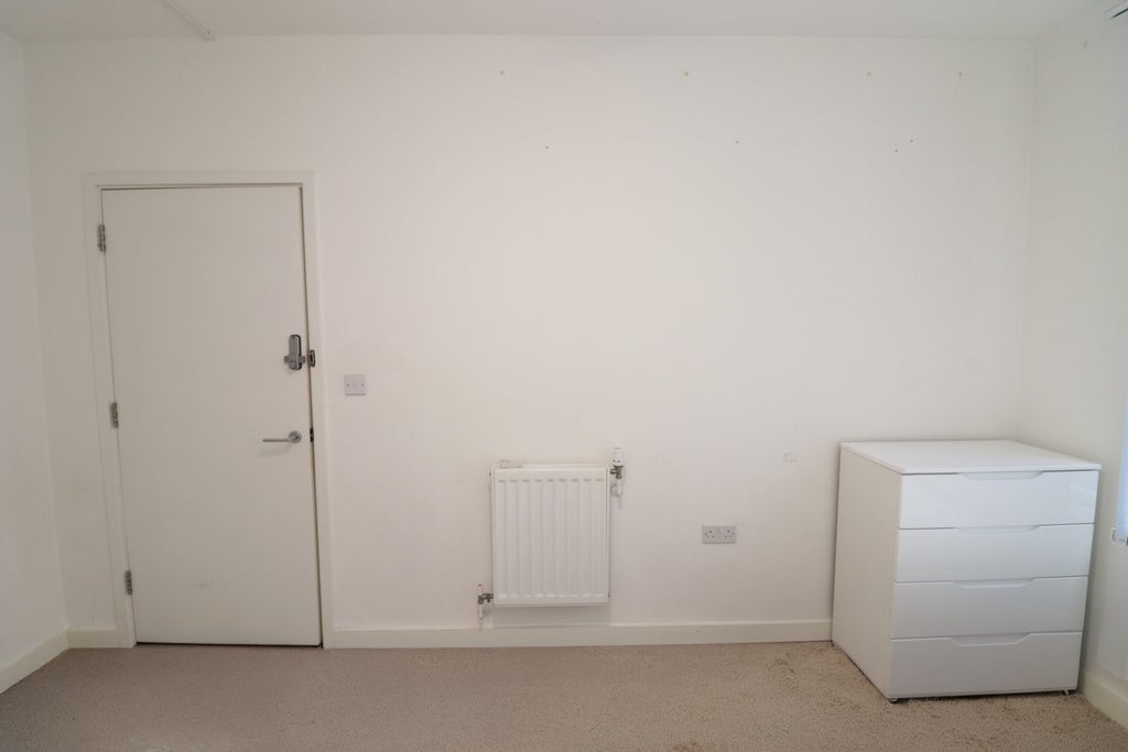 Room Globe Road in Greater London