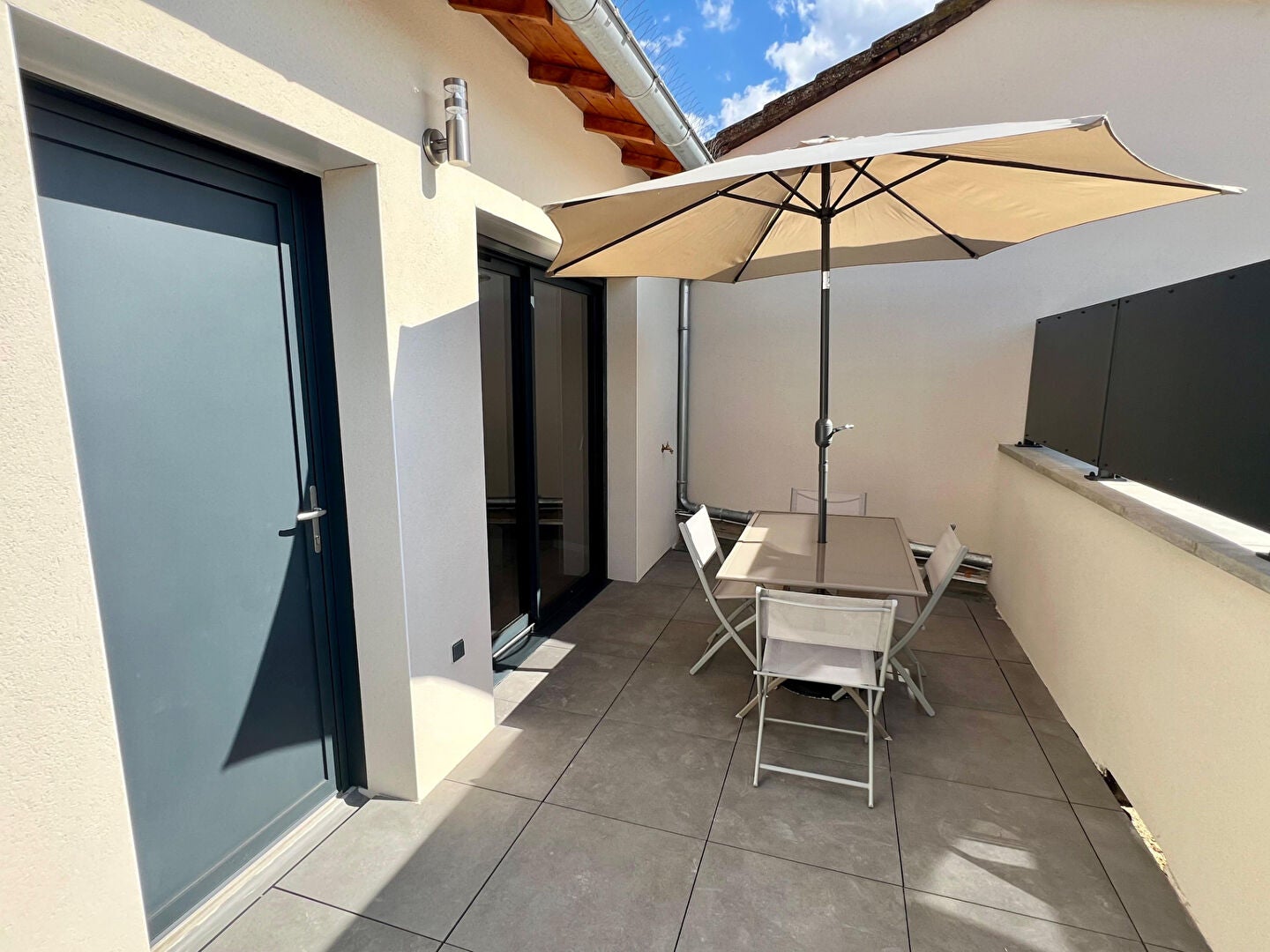 Flat Rue Neuve in Castelginest