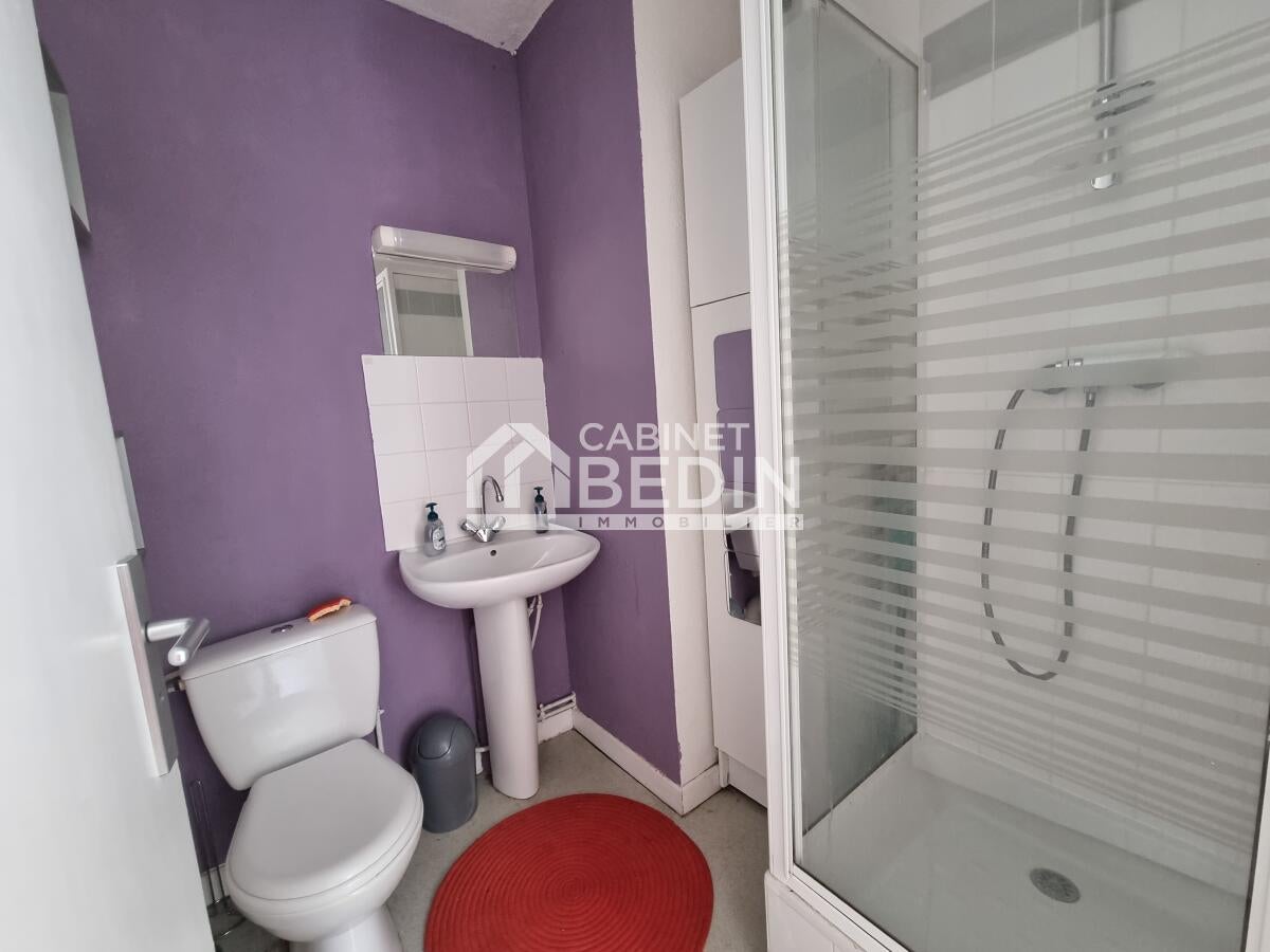 Flat Place Anatole France in Toulouse