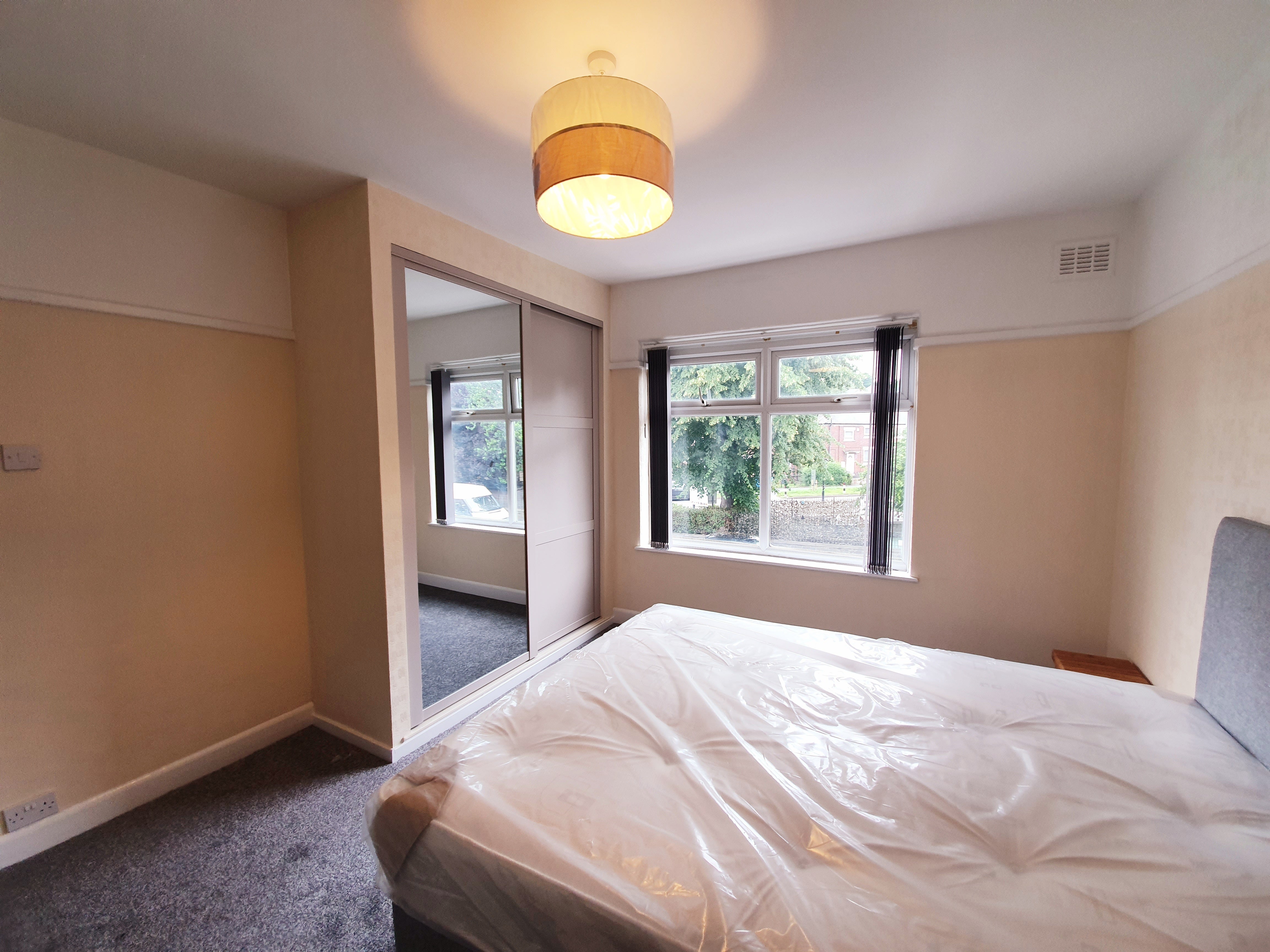 Flat Marlcliffe Road in Sheffield