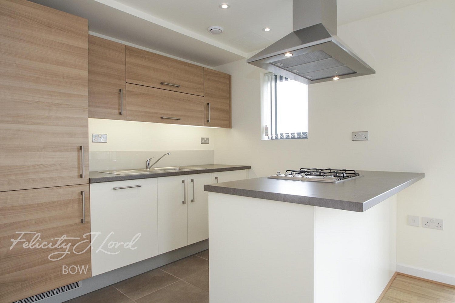 Flat Hamlets Way in Greater London