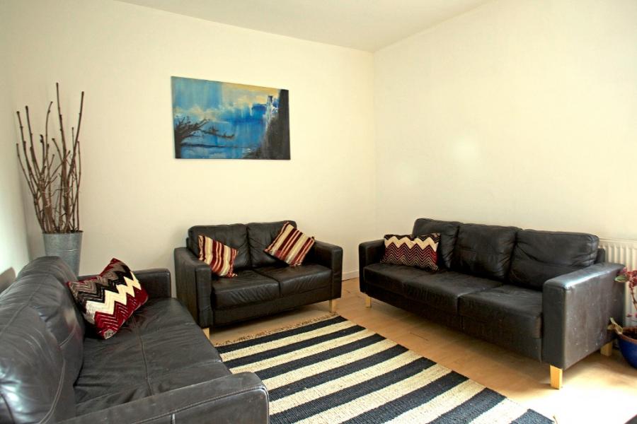 Flat Wilmslow Road in Manchester