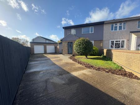 House St. John's Place in Corby
