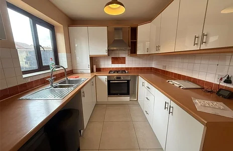 House Ruby Close in Slough